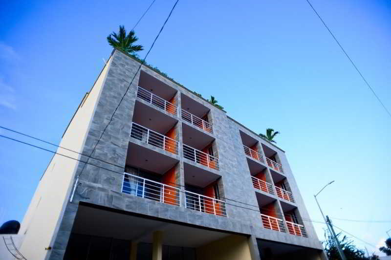 Sunrise 42 Suites Hotel Playa del Carmen Esterno foto